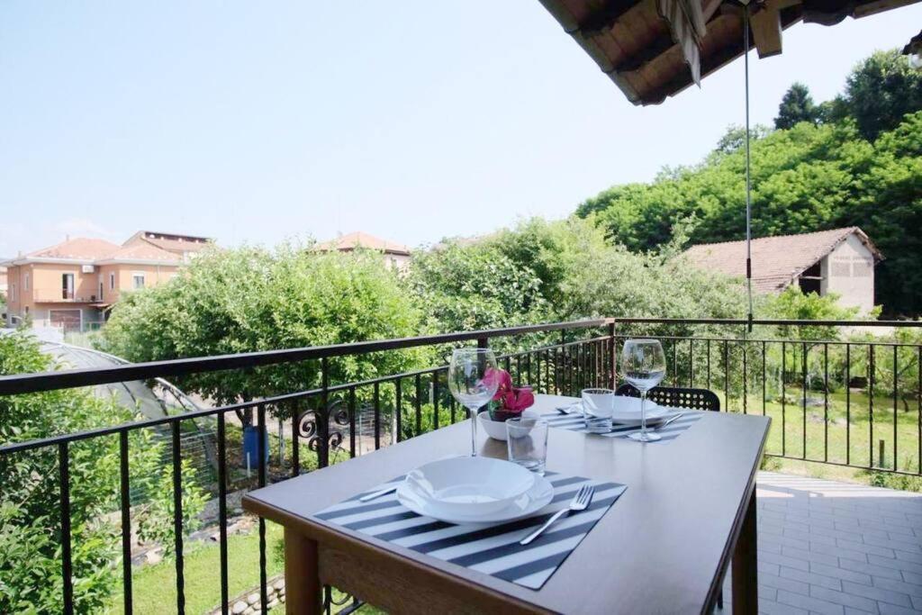 Il Vecchio Kiwi - House With Private Garden Villa Oleggio Castello Exterior photo